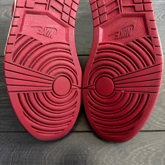 Jordan 1 Retro High Bred Toe 555088-610 Men's 10 - Picture 13 of 15